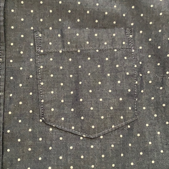 H&M button down - Picture 3 of 10